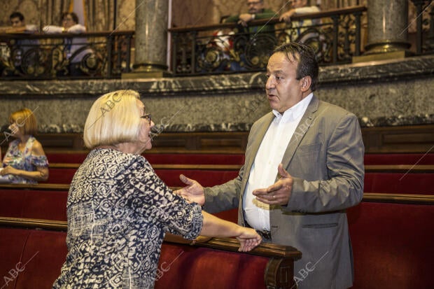 Consol castillo y Vicent Sarriá