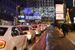 Caos, tráfico y confusión en la Gran Vía tras los cortes