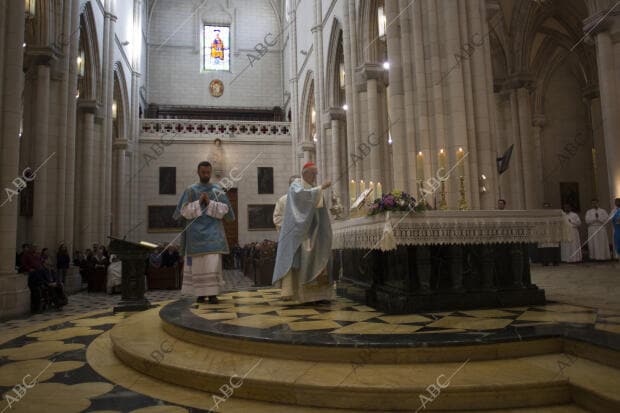 Misa de la Inmaculada Concepción por el Arzobispo Carlos Osoro