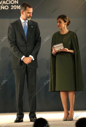 SSMM los Reyes Felipe y Letizia presiden la entrega de los Premios Nacionales de...