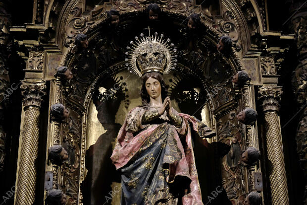 En la imagen, el retablo de la capilla de San Pablo con la Inmaculada Concepción