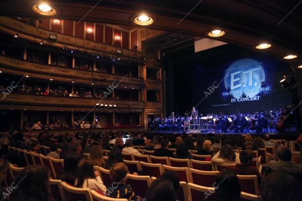Concierto aniversario del estreno de ET en el teatro de la Zarzuela