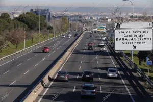 Tráfico fluido en la operación retorno de Navidades en la A2, en el PK7 donde se...