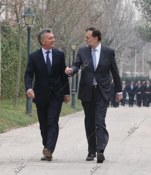 Reunión en el Palacio de la Moncloa entre los presidentes Mariano Rajoy y...