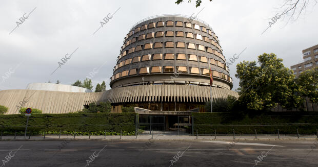 Fachada del edificio del Tribunal Constitucional