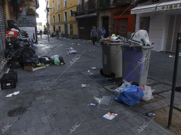 Aspecto de las calles tras el desfile del World Pride 2017