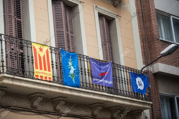 Ambiente independentista en el barrio de Gracia, días antes del referéndum del 1...