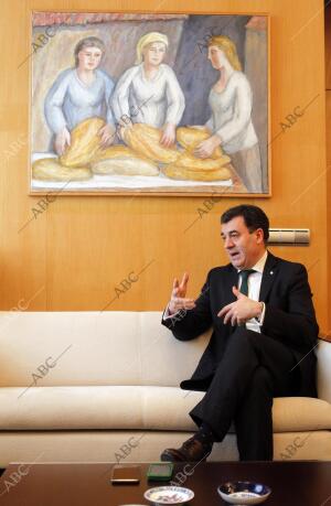 Entrevista a Román Rodriguez consejero de Cultura de la Junta de Galicia