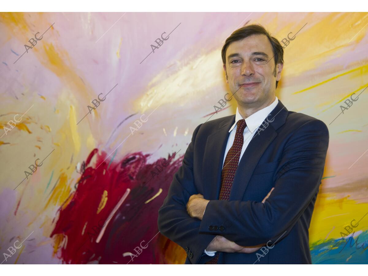 Entrevista A Roberto Ruiz Scholtes, economista jefe de Usb España ...