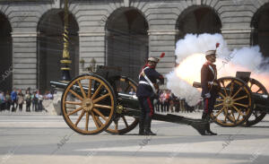 Cambio de guardia en el palacio Real