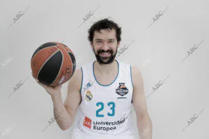 Entrevista al jugador de baloncesto del Real Madrid Sergio Llull