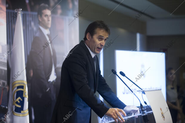 Presentación de Julen Lopetegui como nuevo entrenador del Real Madrid