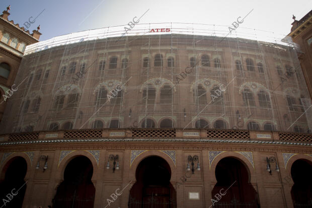 Remodelación de los techos de la plaza de toros de Las Ventas