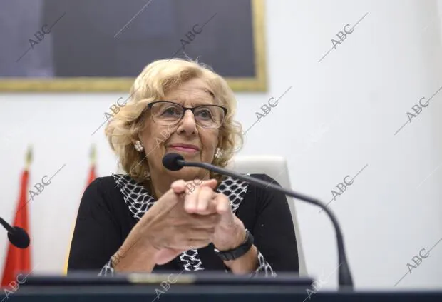 En la imagen, la alcaldesa Manuela Carmena