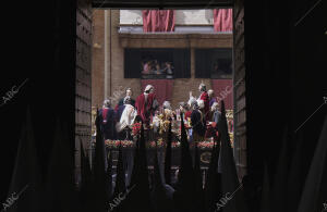 Salida de la Hermandad de la Cena de la iglesia de los Terceros