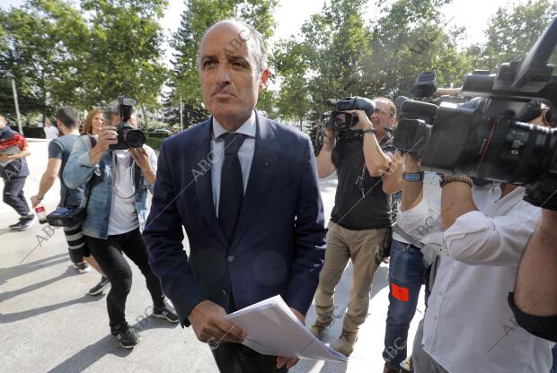El expresidente de la Generalitat Francisco Camps, declara en el Juzgado por la...