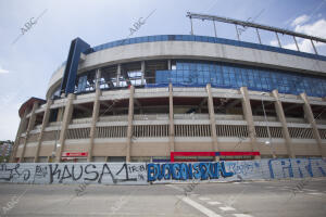 Obras en el campo de futbol del Vicente Calderón