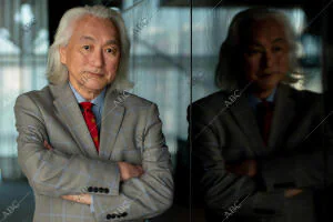 Entrevista al físico Michio Kaku