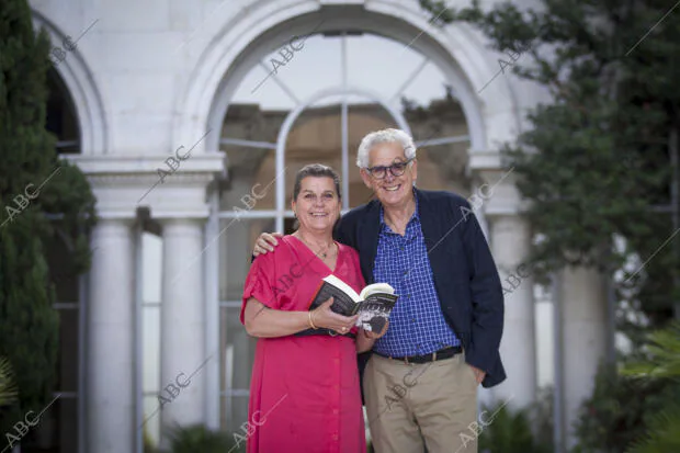 Entrevista a Jean Claude y Colette Rabaté, con su biografía sobre Unamuno