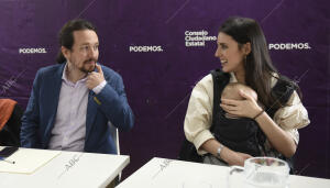 Pablo Iglesias e Irene Montero presiden el Consejo Ciudadano Estatal de Podemos