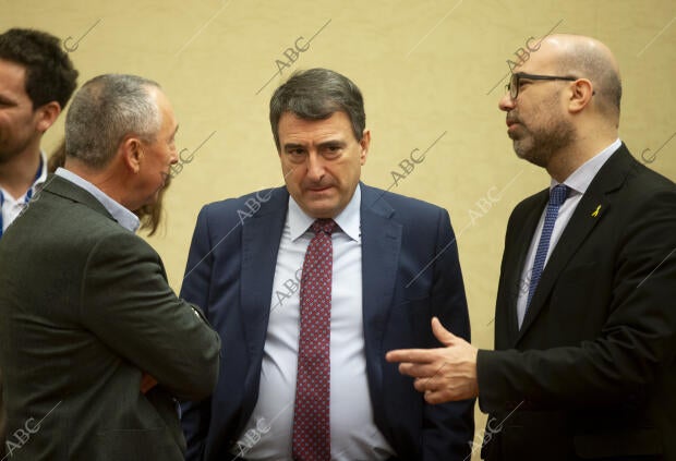 En la imagen, Aitor Esteban, Genís Boadellas y Joan Baldovi