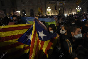 Acto de CDR (Comités de Defensa de la República) en la Plaza Sant Jaume para...