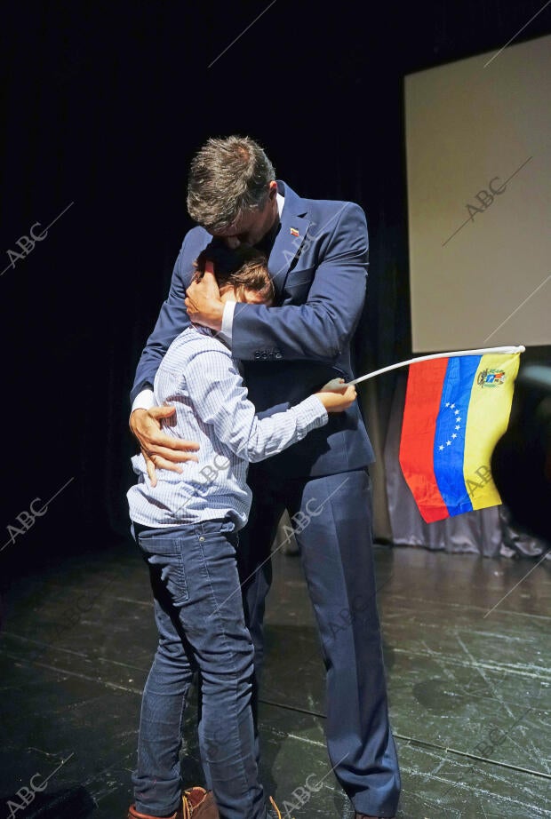 Rueda de prensa de Leopoldo López