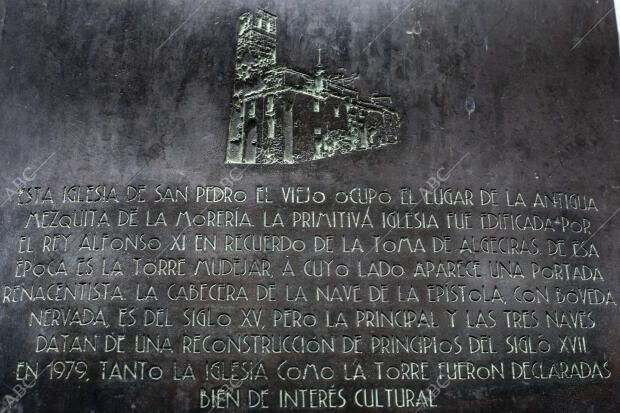 Placa en la iglesia de san Pedro el Viejo