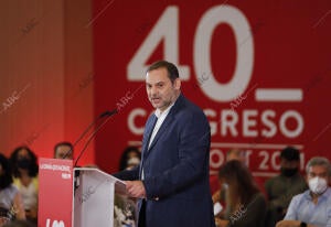 Acto del Psoe con el ministro Ábalos, Halloul, Lina Gálvez, Juan Espadas y...