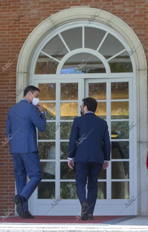 Reunión en el Palacio de La Moncloa del presidente del Gobierno Pedro Sánchez y...