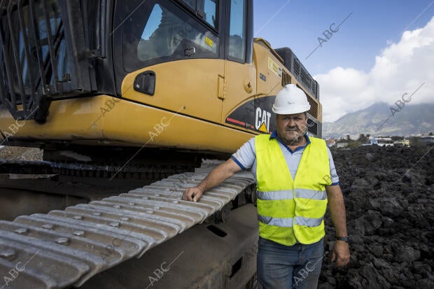 Zona de trabajos en La Laguna para abrir las carreteras LP-213 a Puertyo Naos y...