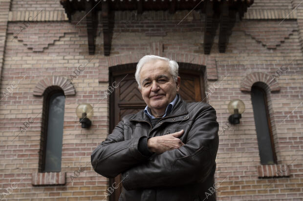 Entrevista al escritor Bernardo Díaz Nosti