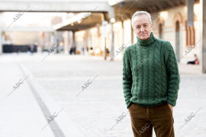 Entrevista al actor Carlos Hipólito en las Naves del Español, Matadero