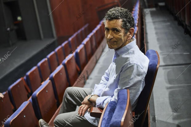 Retratos posados al dramaturgo Juan Mayorga, recientemente galardonado con el...