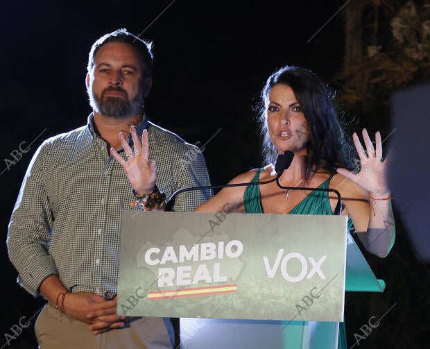 Noche electoral en Vox con su candidata Macarena Olona