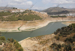 Iznájar (Córdoba), 21/09/2022. Imagen del Pantano. Sequía