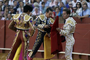 Corrida de toros celebrada en La Maestranza, para los toreros José María...