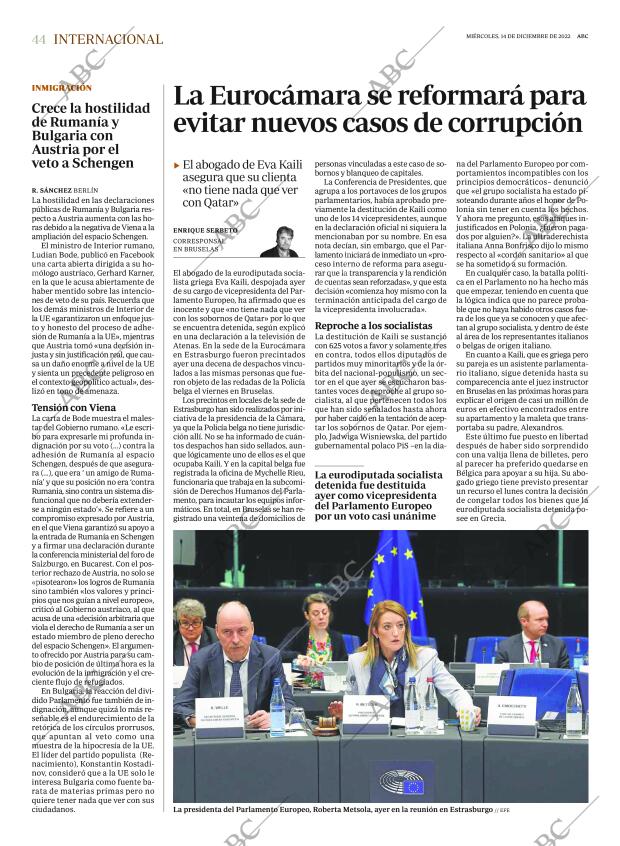 ABC SEVILLA 14-12-2022 página 44