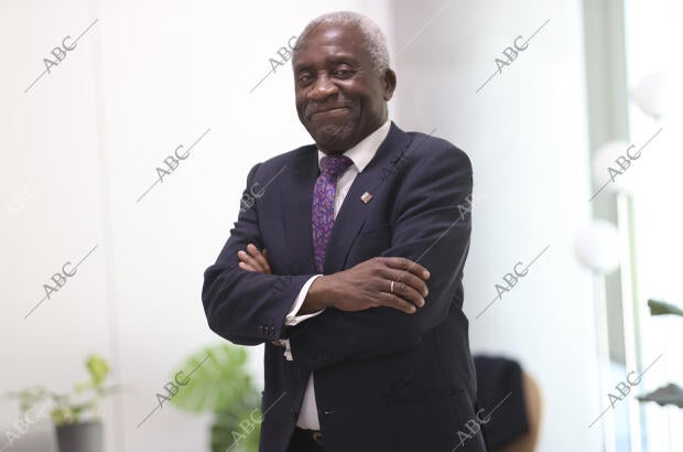Entrevista a Armengol Engonga, exvicepresidente de Guinea en el exilio