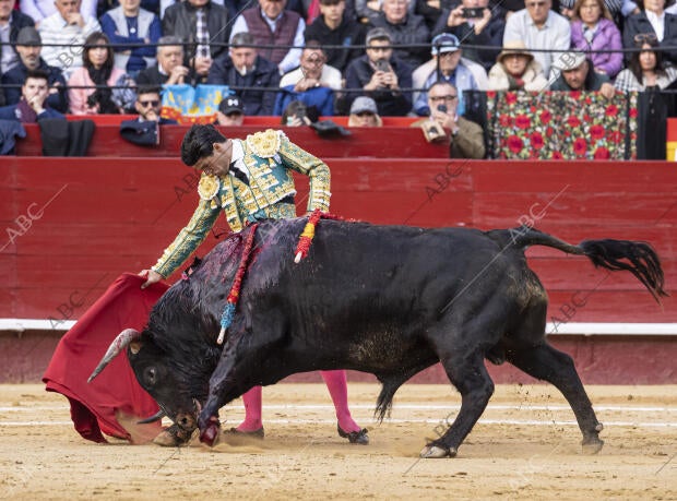 Pablo aguado en la Feria de Fallas de Valencia