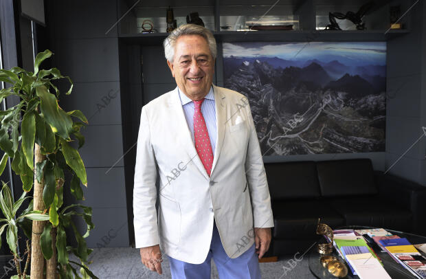 Entrevista a Javier Targhetta, presidente de Atlantic Copper