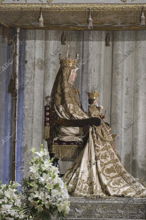 Novena A la Virgen de los Reyes en catedral de Sevilla