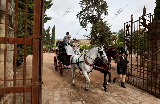 Concurso de carruajes y atalajes dentro de Cabalcor
