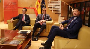 El secretario general del PSOE y presidente del Gobierno en funciones, Pedro...