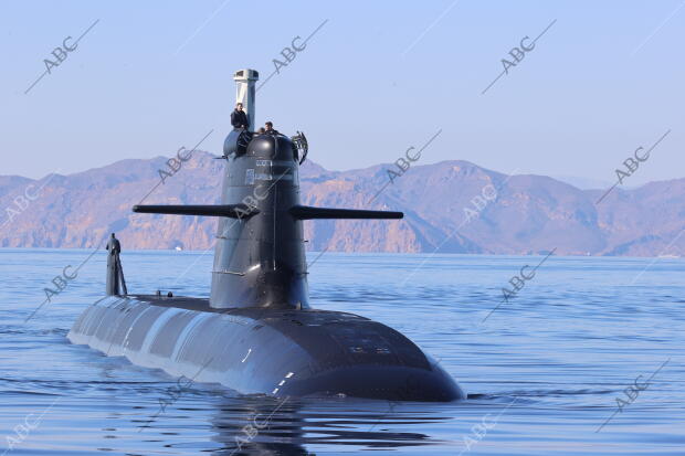 Reportaje del nuevo submarino S-81 Isaac Peral fabricado por Navantia antes de...