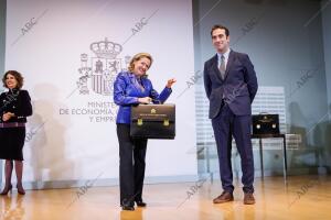 Traspaso de cartera de Economía de Nadia Calviño a Carlos Cuerpo