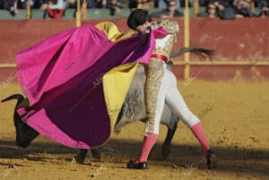 Novillada celebrada en la plaza de toros portátil de La Puebla del Río para el...