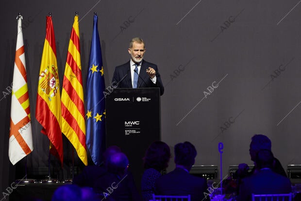 Su Majestad el Rey Felipe VI preside la cena de inauguración del Mobiel World...