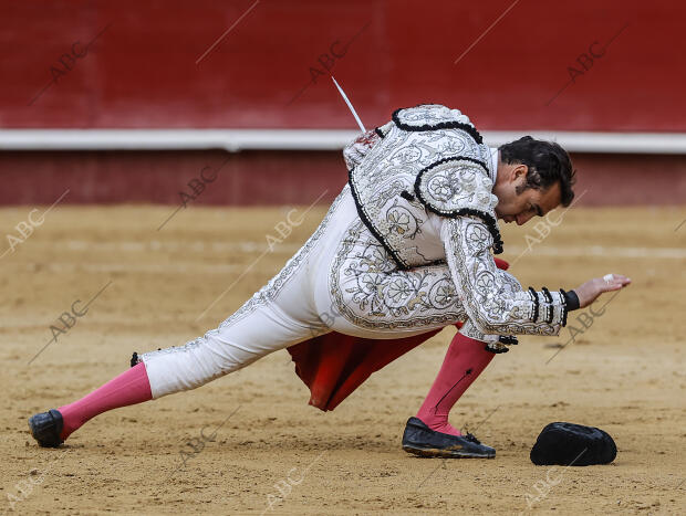 Paco Ureña en la corrida de toros de la Feria de Fallas