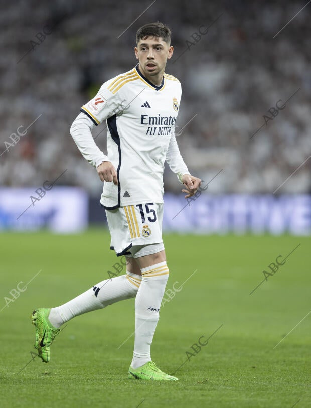 Partido de Liga disputado en el estadio Santiago Bernabéu entre el Real Madrid y...
